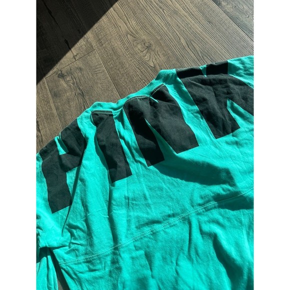 VS PINK long sleeve size xs - Picture 4 of 4